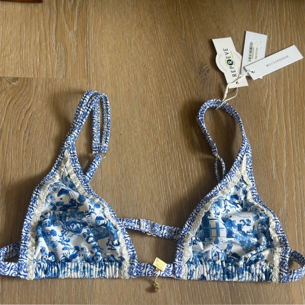 Bydee Alythia Set